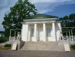 Дворцовый павильон (павильон со львами) в Коломенском