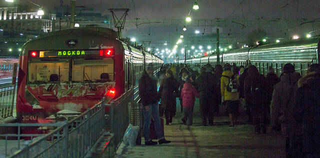 Павелецкий вокзал ночью