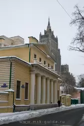 Деревянный дом начала XIX в. в Москве