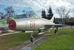 Центральный музей Вооруженных Сил, МиГ-21 Ф-13