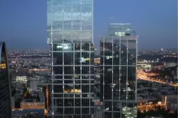 Вид из ресторана «SIXTY» на 62-м этаже башни «Федерация»