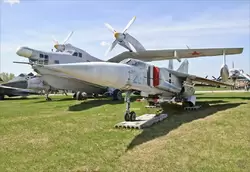 Музей ВВС в Монино, Бе-12 и МиГ-23