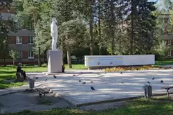 Музей ВВС в Монино, памятник Ленину