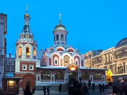 Красная площадь в Москве, Казанский собор в ожидании Рождества