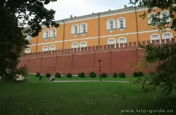 Александровский сад в Москве, вид на Арсенал