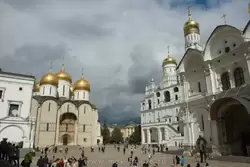 Соборная площадь кремля