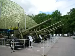 Выставка военной техники на Поклонной горе