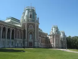 Большой дворец в музее-заповеднике Царицыно