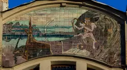 Панно «Орфей играет» на фасаде гостиницы «Метрополь» в Москве