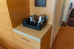 Чайный набор в Стандартном номере в гостинице «Кортъярд Марриотт Москва Павелецкая»