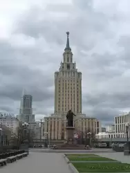 Гостиница «Ленинградская» («Хилтон») Гостиница «Ленинградская» («Хилтон»)