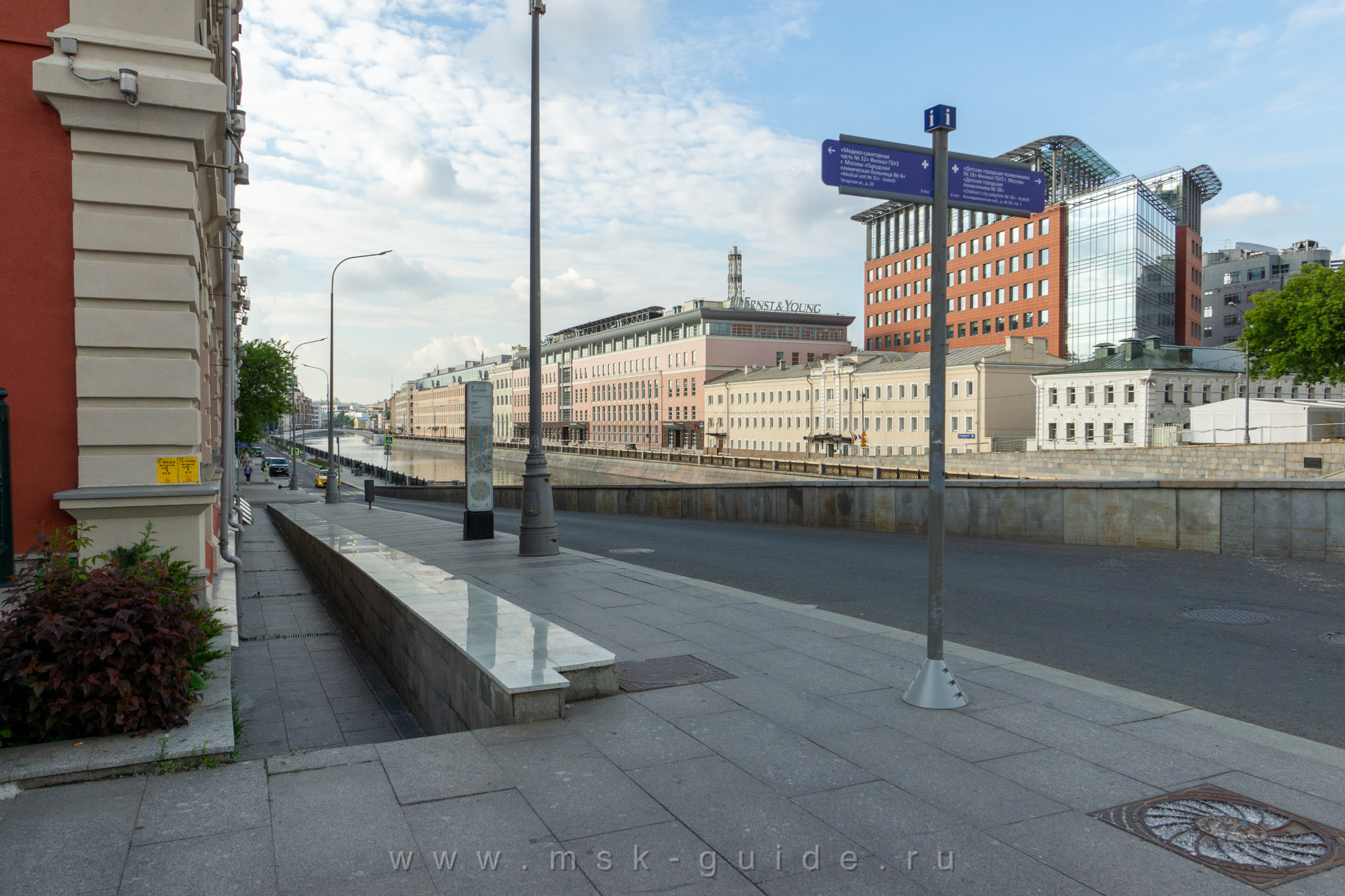 Озерковская набережная в Москве Озерковская набережная в Москве