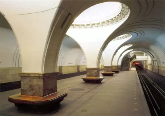 Станция метро «Сокол» Станция метро «Сокол»