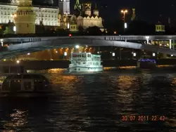 Москва-река ночью