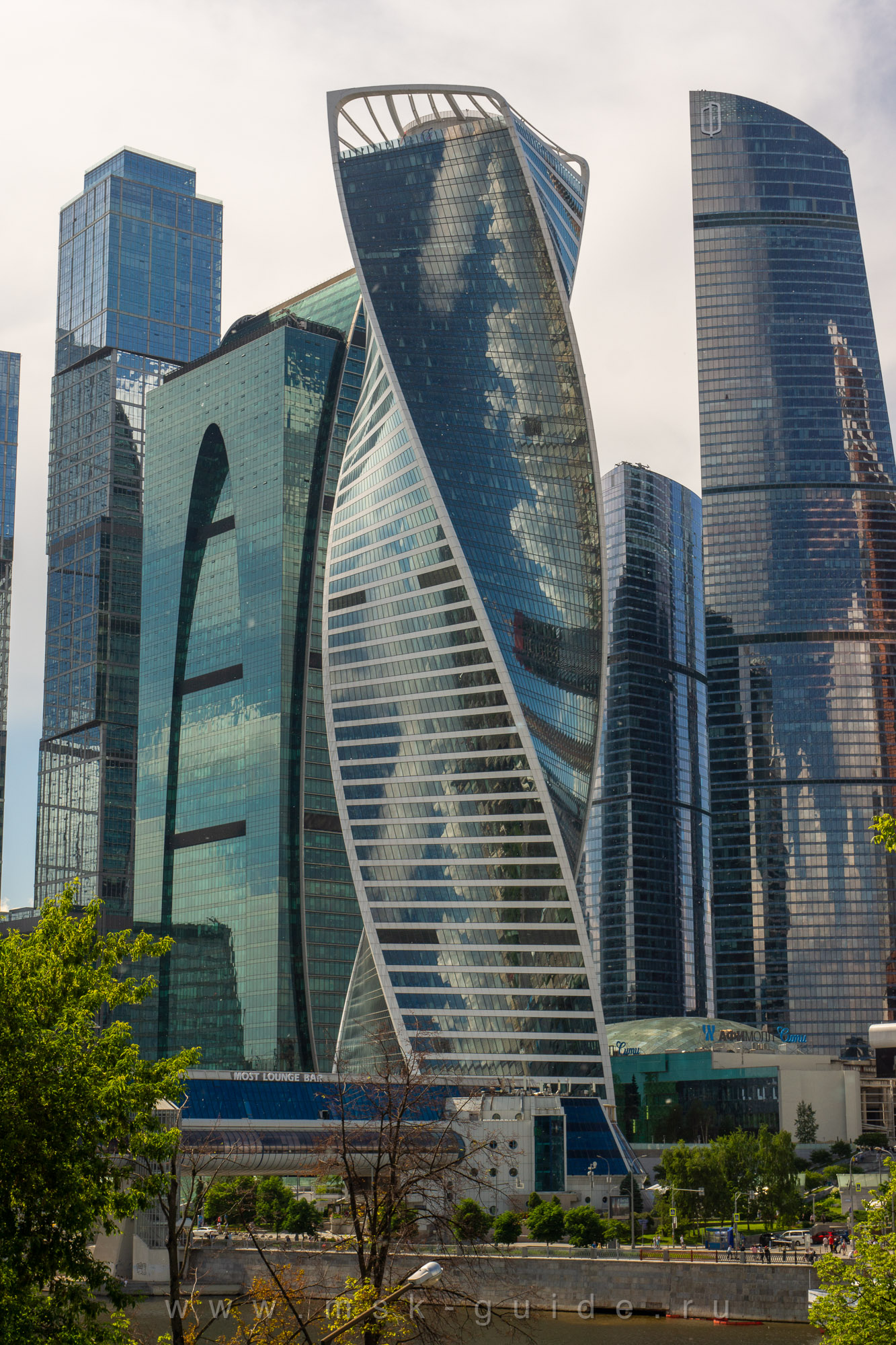 Башня «Эволюция» Башня «Эволюция»
