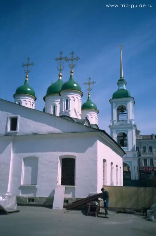 Церковь Троицы в Листах, фото Церковь Троицы в Листах, фото