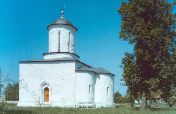 Каменское. Никольская церковь, 14 в. Каменское. Никольская церковь, 14 в.