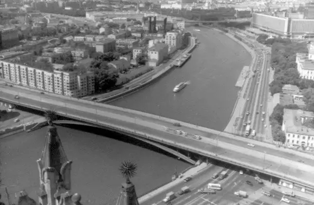Большой Устьинский мост, Москва
