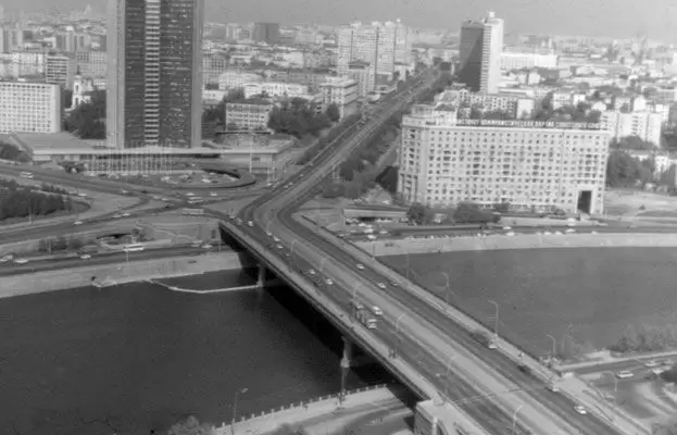 Калининский мост и Калининский проспект