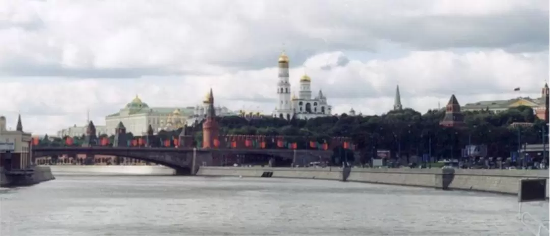 Москва-река, Кремль