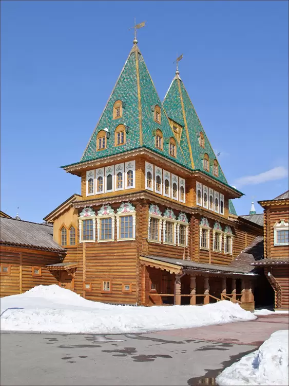 Дворец царя Алексея Михайловича в Коломенском - фото Дворец царя Алексея Михайловича в Коломенском - фото