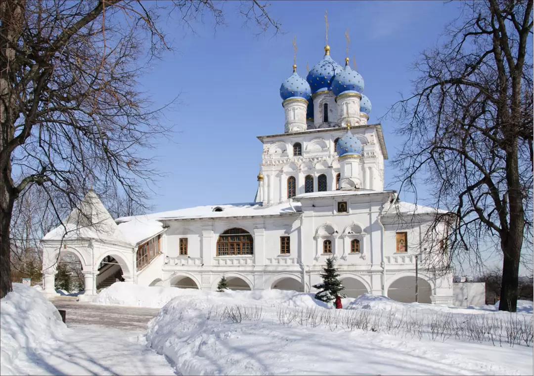 Церковь Казанской Божией Матери в музее-заповеднике Коломенское Церковь Казанской Божией Матери в музее-заповеднике Коломенское