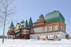 Дворец царя Алексея Михайловича в Коломенском - фото