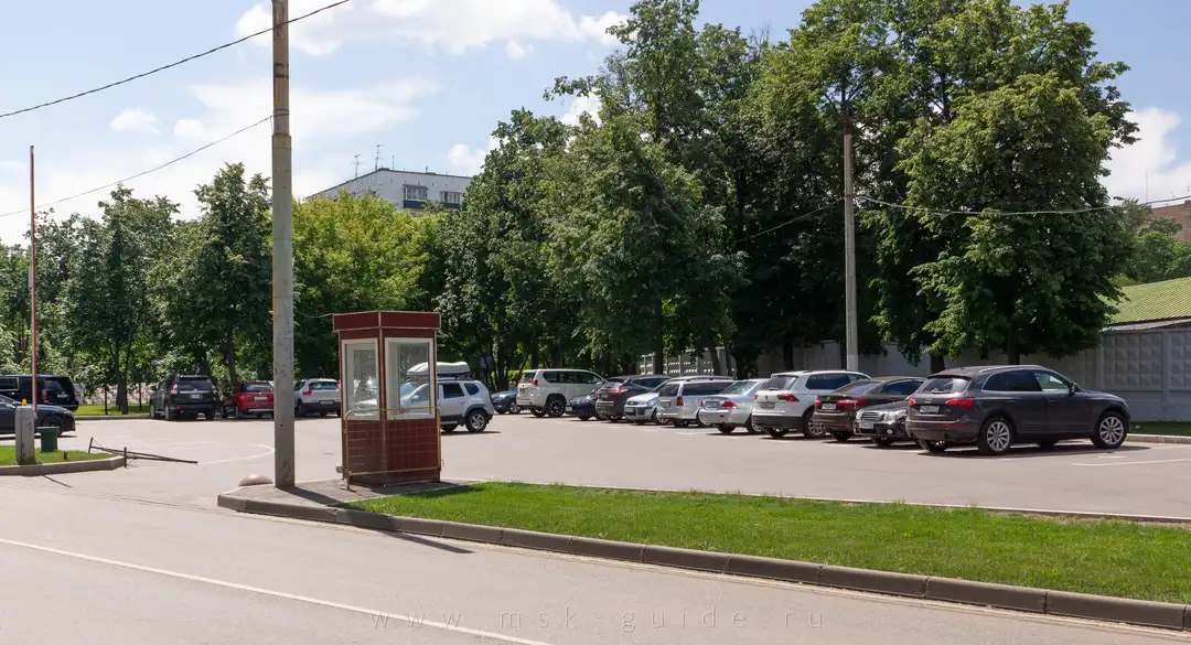 Донской монастырь, парковка