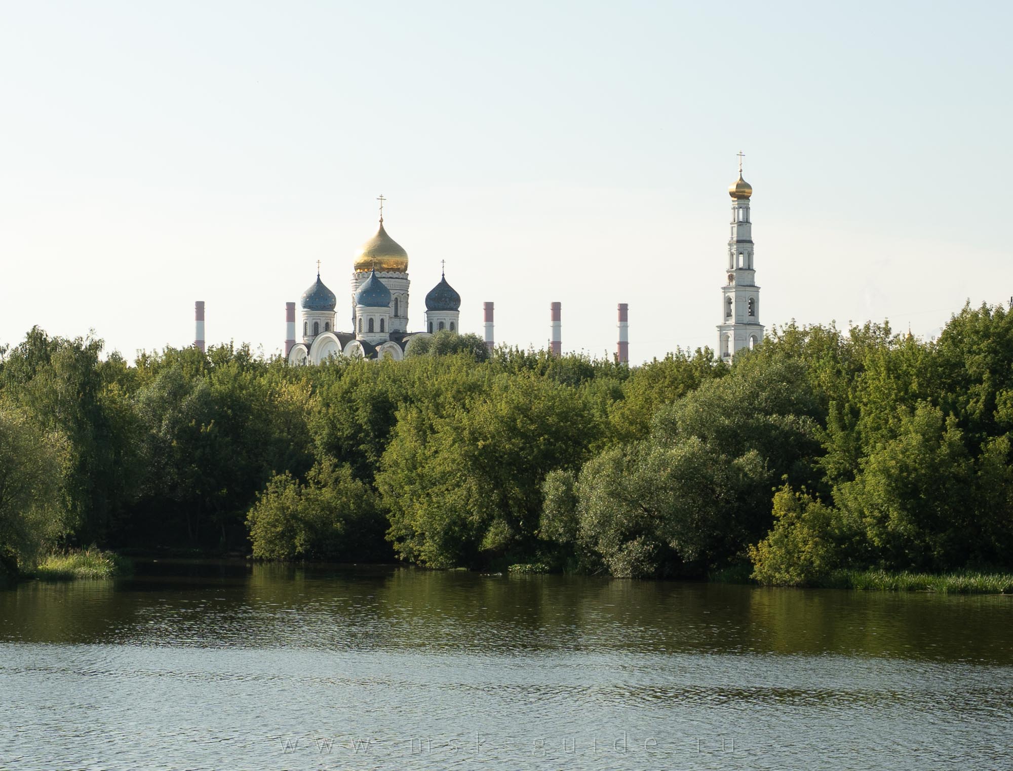 Николо-Угрешский монастырь в городе Дзержинск в Московской области