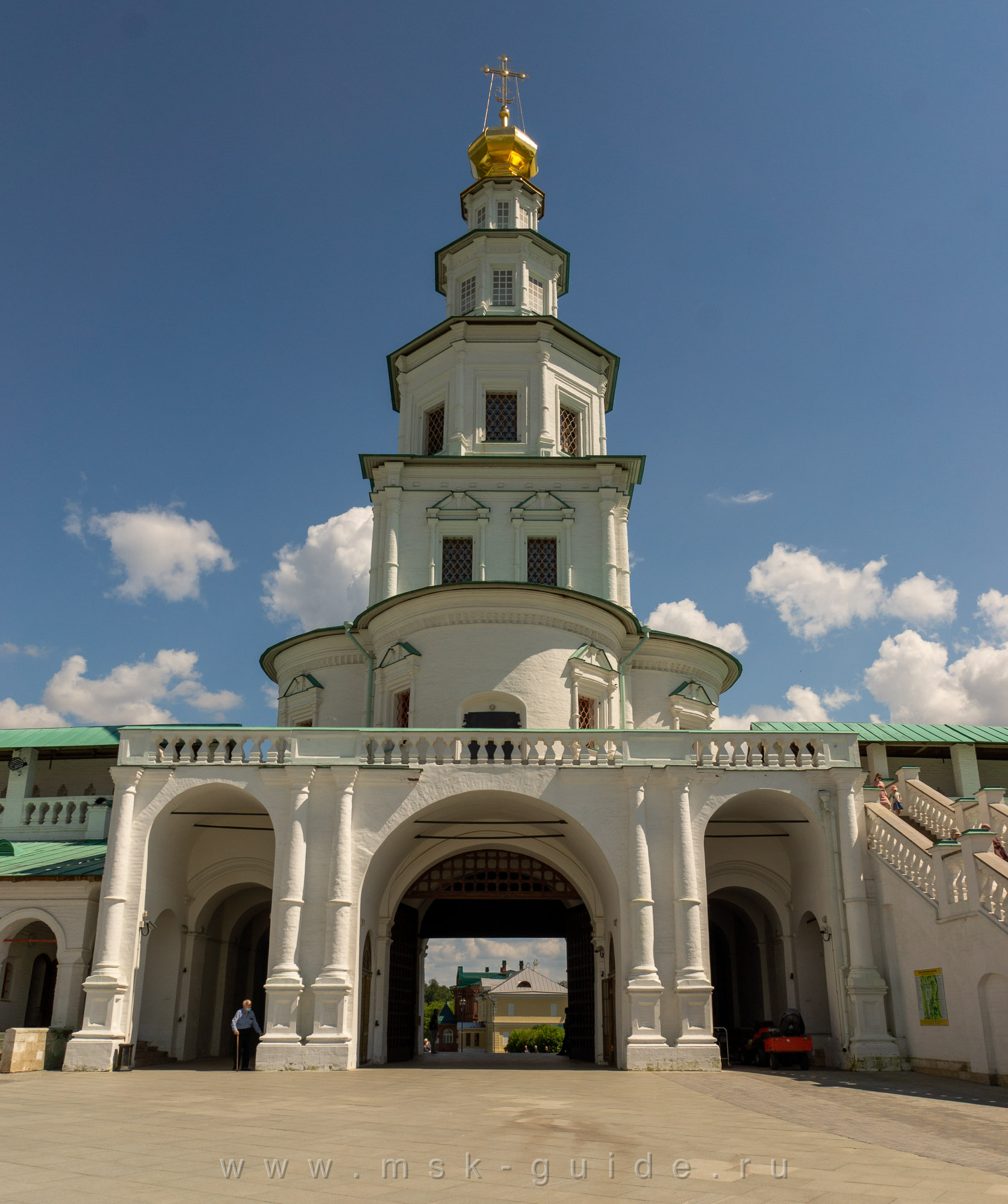 Надвратная церковь Входа Господня в Иерусалим