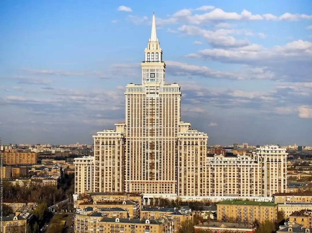 ЖК «Триумф-Палас» — «новая» сталинская высотка ЖК «Триумф-Палас» — «новая» сталинская высотка