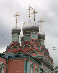 Церковь Григория около метро Полянка