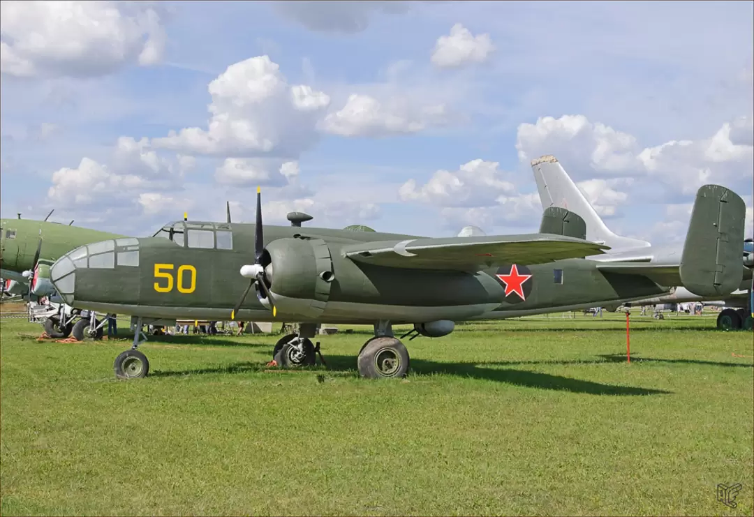 Бомбардировщик B-25 Митчел Бомбардировщик B-25 Митчел