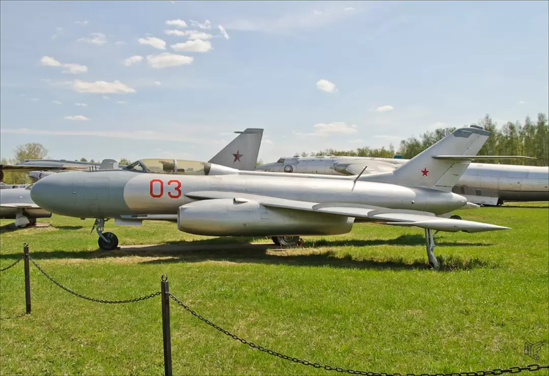 Музей авиации в Монино, Як-25
