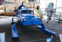 Музей ВВС в Монино, аэросани «Север-2» Камова. Ангар уникальной техники