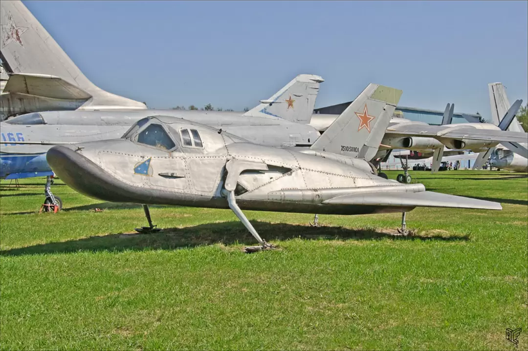 Музей ВВС в Монино, МиГ-105-11