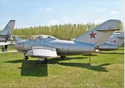 Музей ВВС в Монино, МиГ-15УТИ