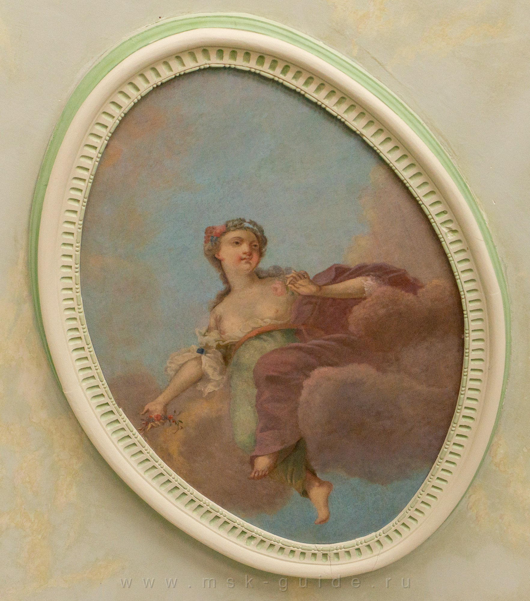 Бильярдная, плафон «Весна»