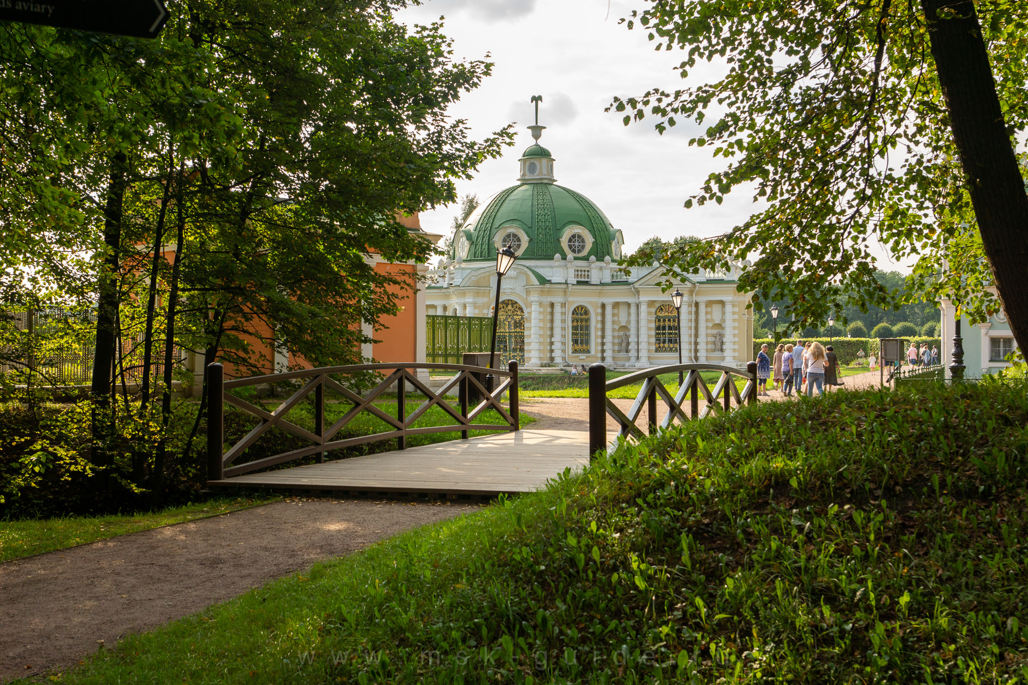 Усадьба Кусково, мостик через канал Усадьба Кусково, мостик через канал