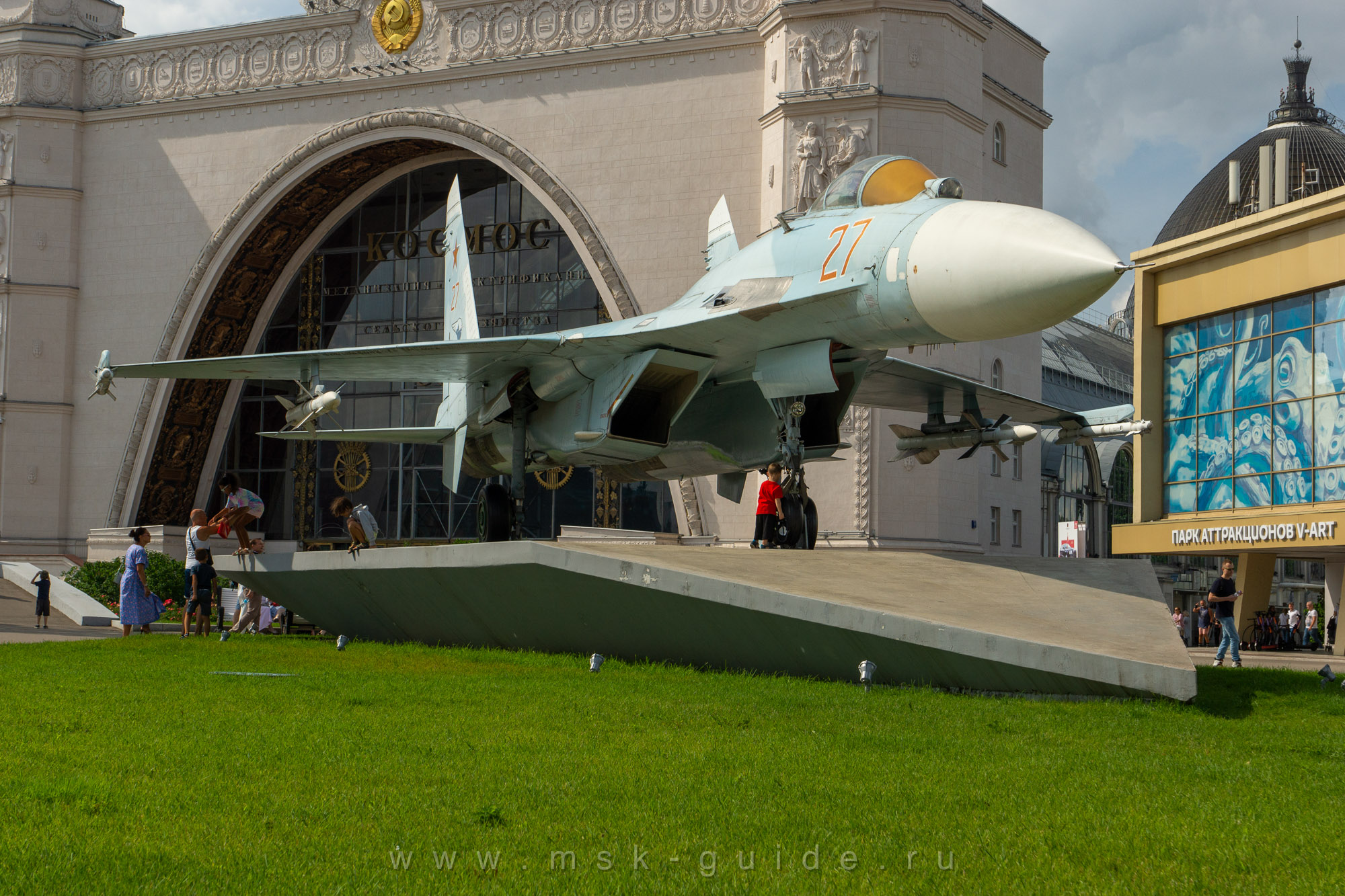 Истребитель Су-27 Истребитель Су-27