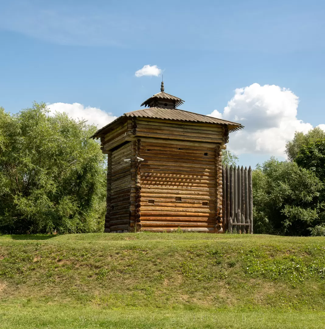 Башня Братского острога, Коломенское Башня Братского острога, Коломенское