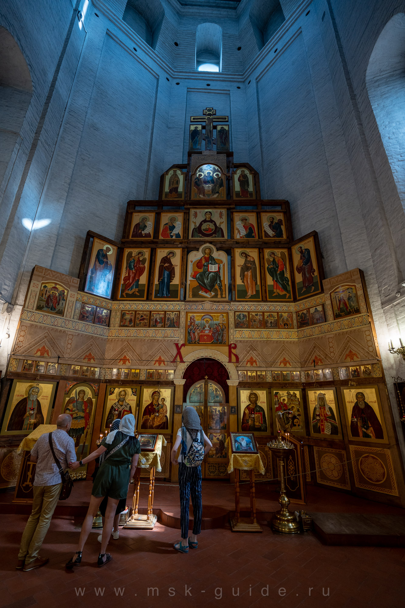 Иконостас храма Усекновения главы Иоанна Предтечи Иконостас храма Усекновения главы Иоанна Предтечи