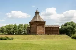 Моховая башня Сумского острога, Коломенское
