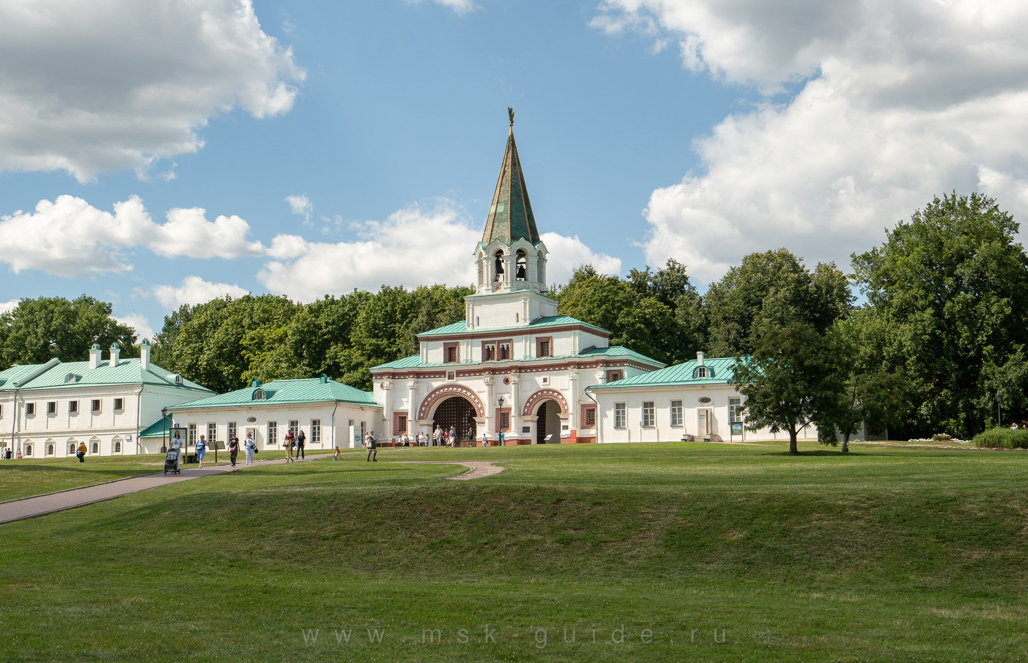 Передние ворота в Коломенском