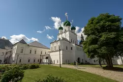 Церковь Иоанна Богослова и Красная палата
