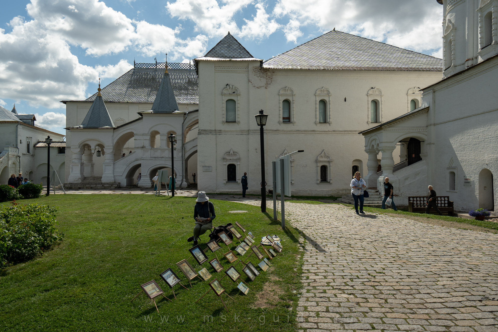 Красные палаты и художник Красные палаты и художник