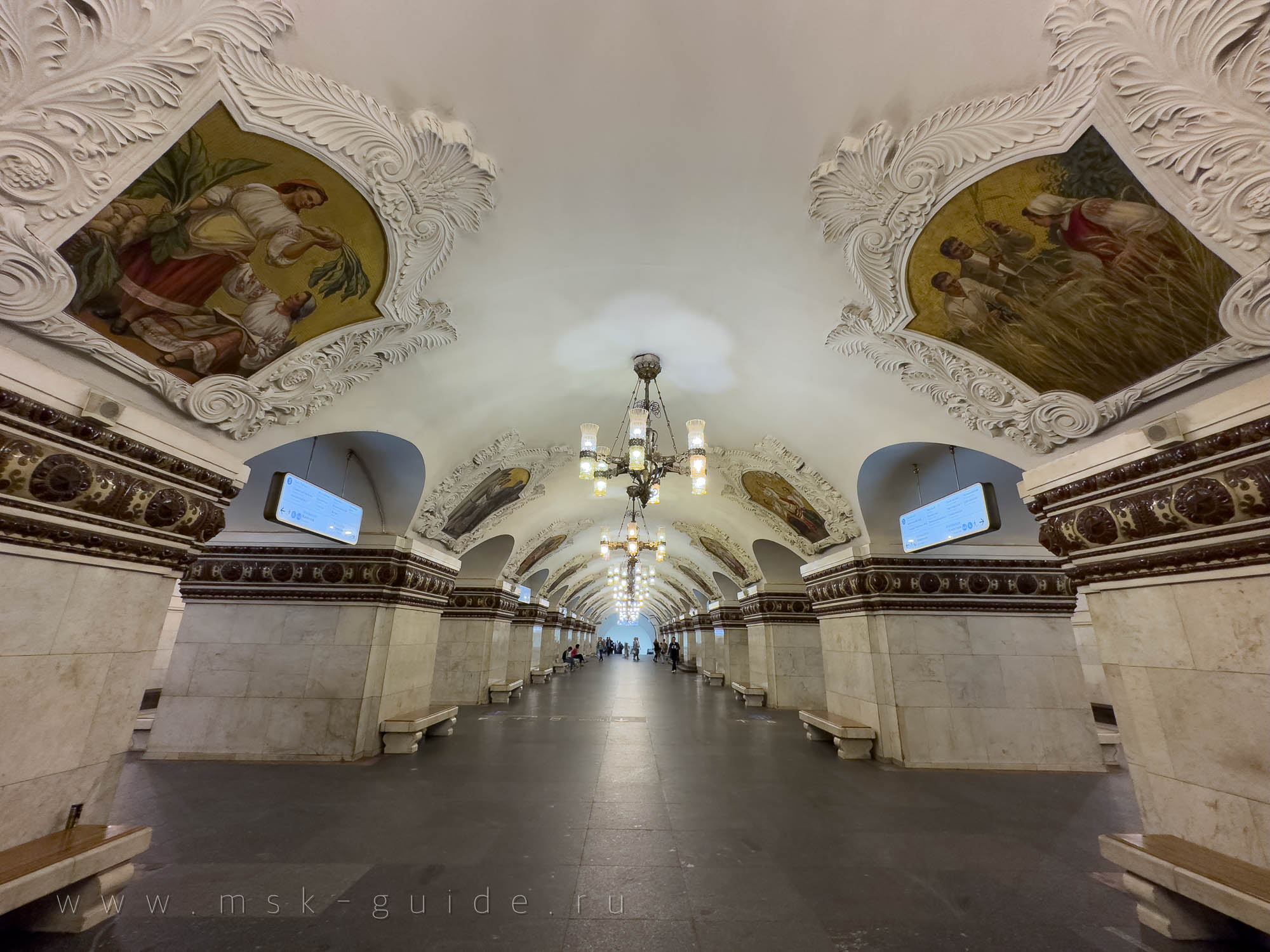 Метро «Киевская» в Москве Метро «Киевская» в Москве