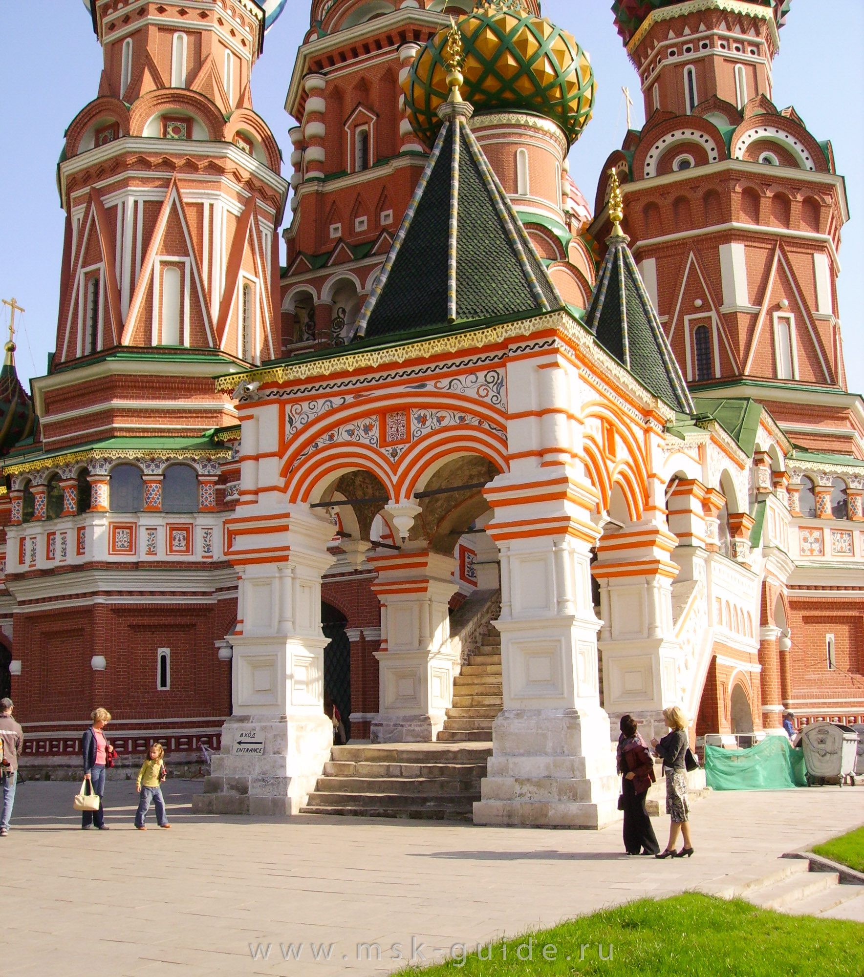 Шатровые крыши московского кремля. Храм Покрова Василия Блаженного. Храм Василия Блаженного в Москве Архитектор.