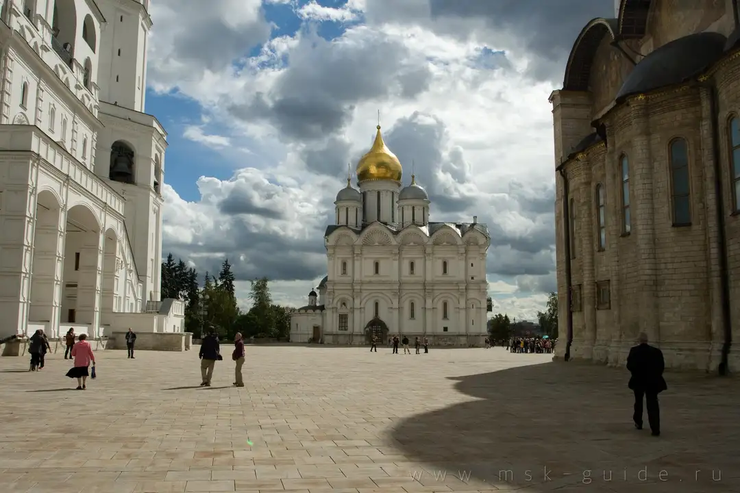 Архангельский собор Московского Кремля Архангельский собор Московского Кремля