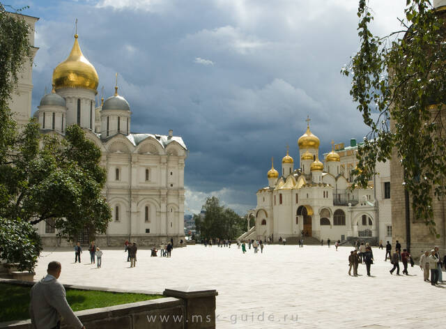 Соборная площадь Московского кремля